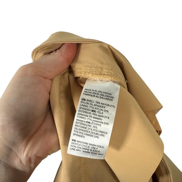 Chicos So Slimming Brigitte Ankle Pants Pull On Beige Womens 2.5 US 14 Large - Picture 6 of 7